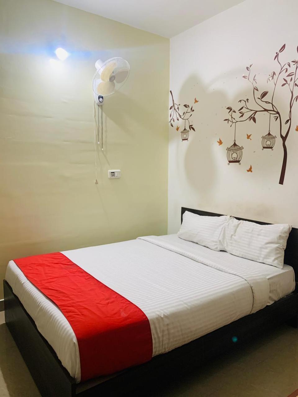 Western Silicon Hotel Kammasandra Kültér fotó