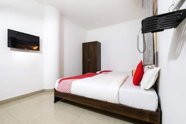 Western Silicon Hotel Kammasandra Kültér fotó